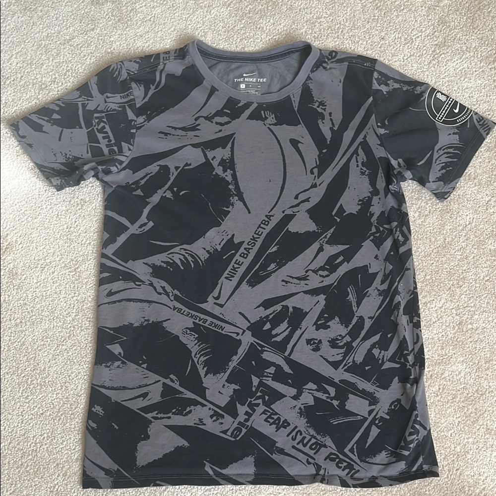 Nike men t-shirt